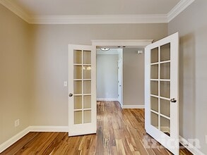 9724 Grier Springs Ln in Charlotte, NC - Foto de edificio - Building Photo