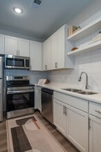 Attain at Chic's Beach in Virginia Beach, VA - Foto de edificio - Building Photo