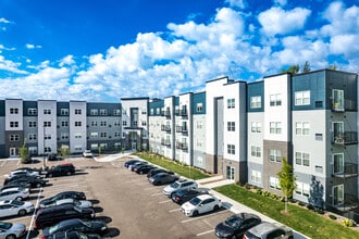 The Westlyn Apartments in West St. Paul, MN - Building Photo - Building Photo