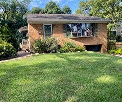 99 Morse Ave in Rutherford, NJ - Building Photo