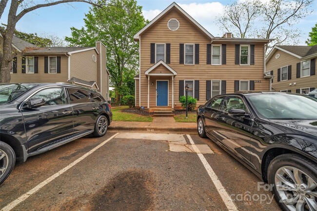 property at 3142 Driftwood Dr