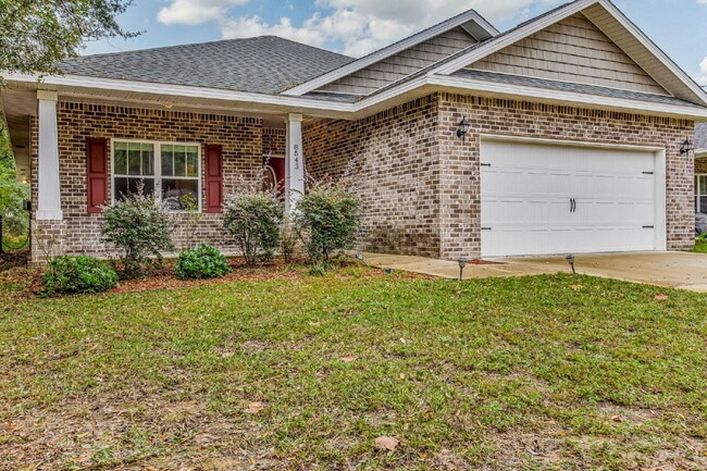 8543 Laredo St in Navarre, FL - Building Photo - Building Photo