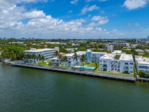 Normandy Cove in Miami Beach, FL - Building Photo - Building Photo