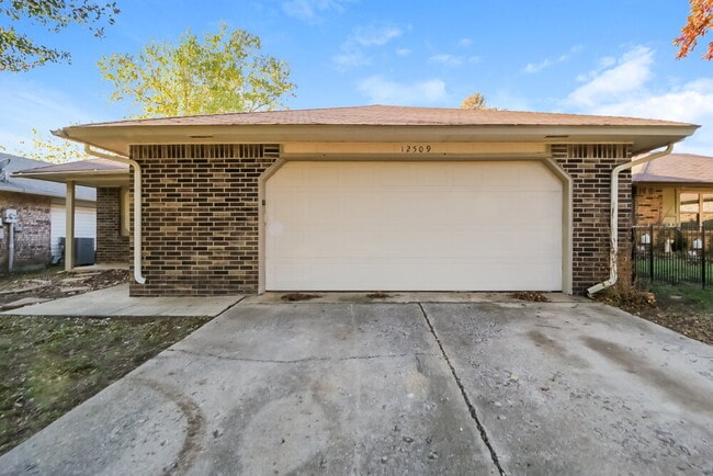 12509 Ridgegate Rd