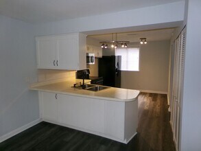 218 Lamplighter Cir in Winston-Salem, NC - Building Photo - Building Photo