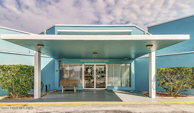 55 Sea Park Blvd in Satellite Beach, FL - Building Photo - Building Photo