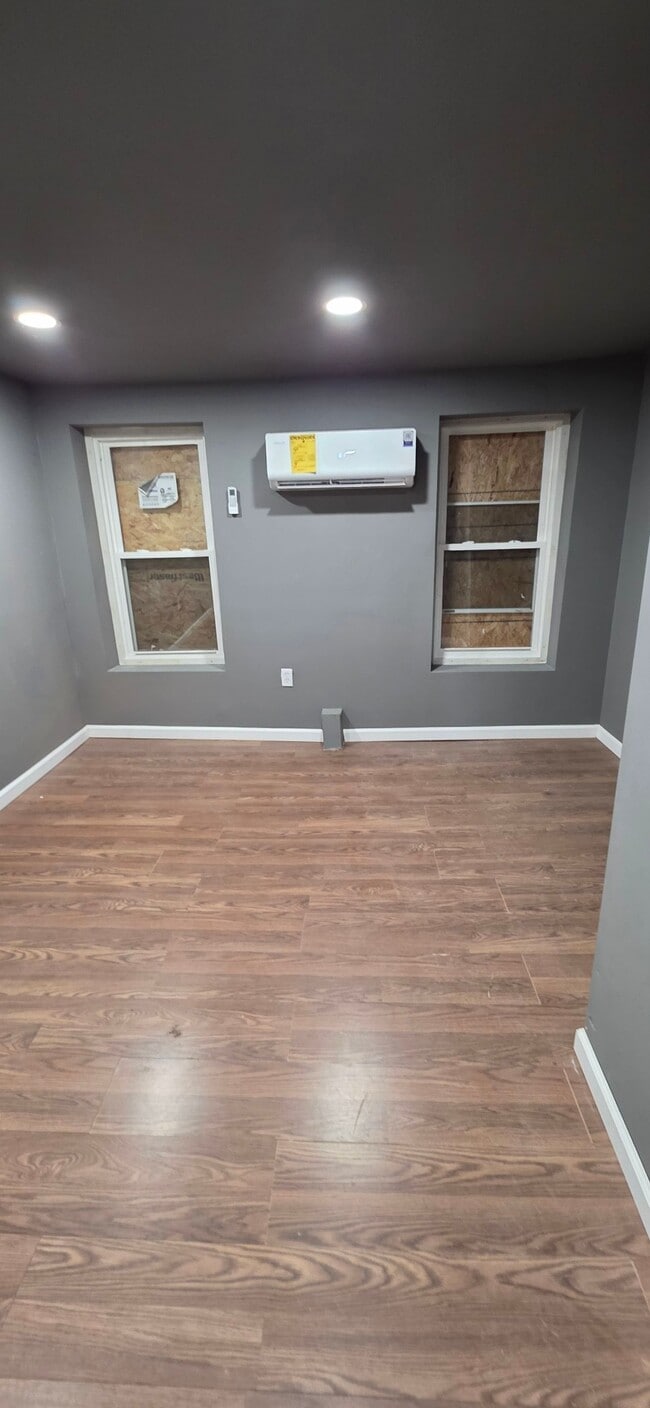 120 S Carlton St in Baltimore, MD - Building Photo - Building Photo