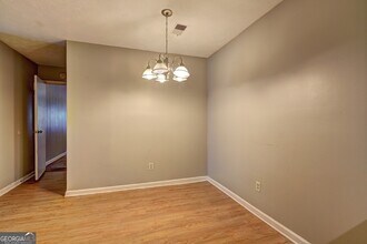 2389 Old Rex Morrow Rd in Ellenwood, GA - Building Photo - Building Photo