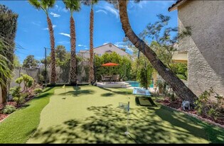 7041 Encore Way in Las Vegas, NV - Building Photo