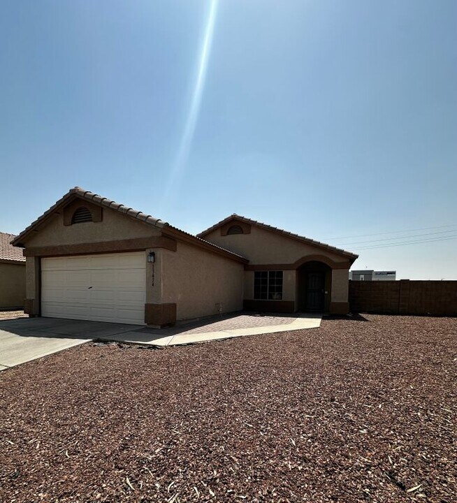 13434 N 130th Ln in El Mirage, AZ - Building Photo