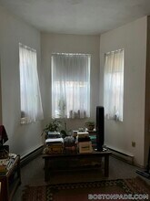 111 Norway St in Boston, MA - Foto de edificio - Building Photo