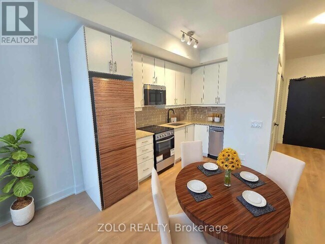 2333 Khalsa Gate in Oakville, ON - Building Photo - Building Photo