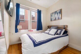 61 Endicott St, Unit 6 in Boston, MA - Foto de edificio - Building Photo