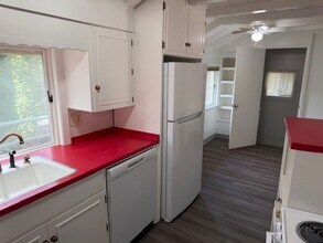 22870 Black Hawk Dr in Twain Harte, CA - Building Photo - Building Photo