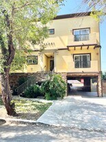 22651 Del Valle St in Los Angeles, CA - Building Photo