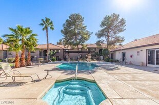 2606 S Durango Dr in Las Vegas, NV - Building Photo