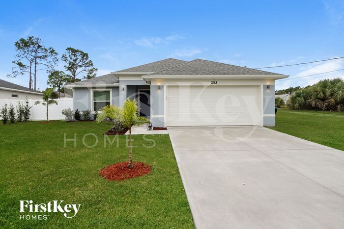298 Ontario St NW in Palm Bay, FL - Foto de edificio