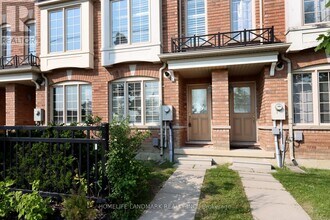 48 Peach Dr in Brampton, ON - Building Photo - Building Photo