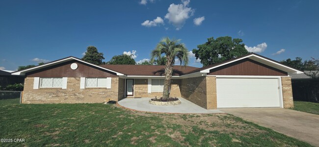 property at 619 Old Forest Way Rd