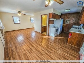 6051 Nashville Hwy in Baxter, TN - Building Photo - Building Photo