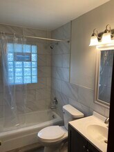 5471 S 13th St, Unit #3 in Milwaukee, WI - Building Photo - Building Photo