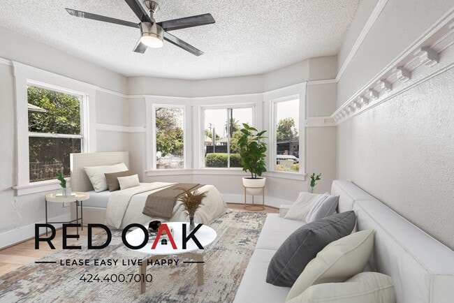 227 E 52nd St