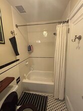 100 Charles St, Unit 1 in Boston, MA - Building Photo - Building Photo