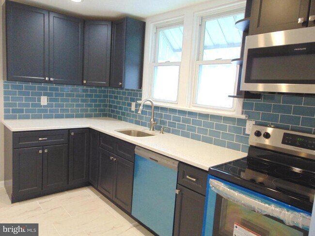 property at 3624 Lincoln Hwy