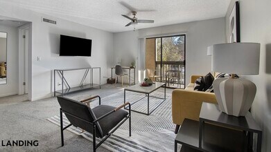 10263 Whispering Forest Dr, Unit 1209 in Jacksonville, FL - Building Photo - Building Photo