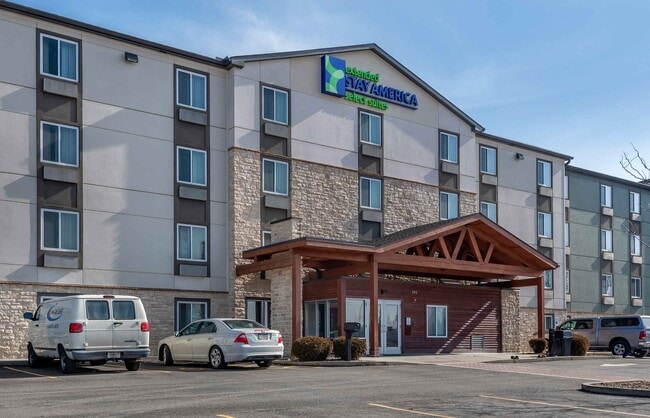 Furnished Studio-Pittsburgh - Cranberry in Cranberry Township, PA - Building Photo - Building Photo