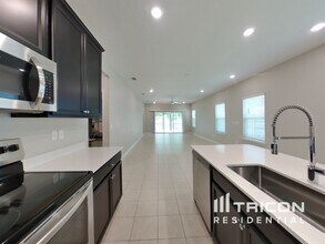 6471 Longleaf Branch Dr in Jacksonville, FL - Foto de edificio - Building Photo