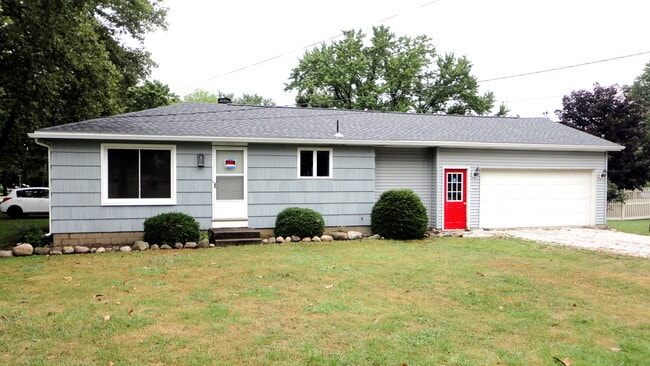 property at 558 Wilshire Rd