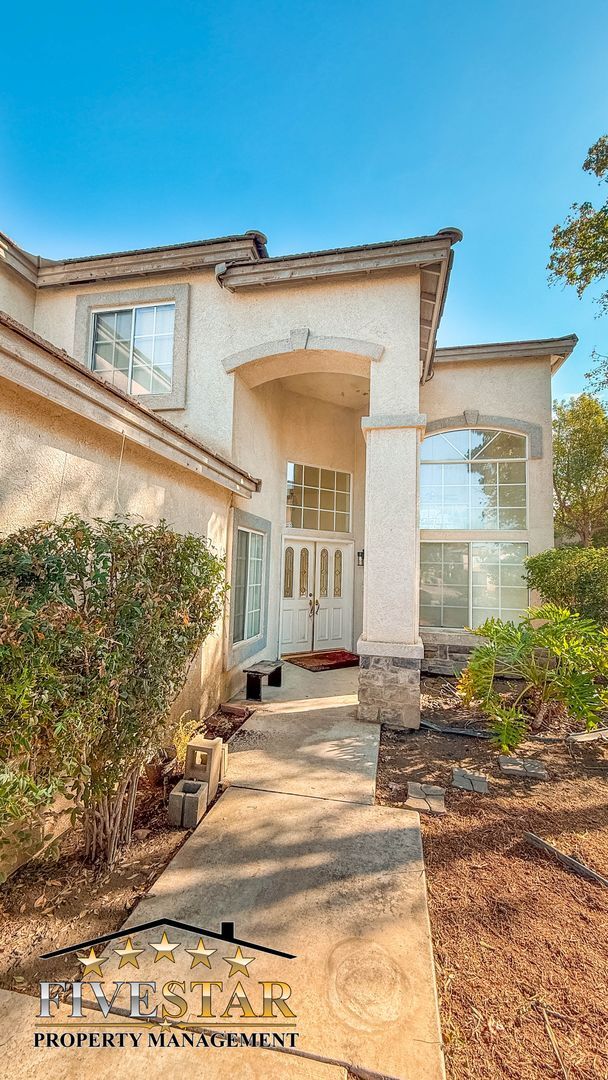 4208 Horseshoe Ct in Bakersfield, CA - Building Photo - Building Photo