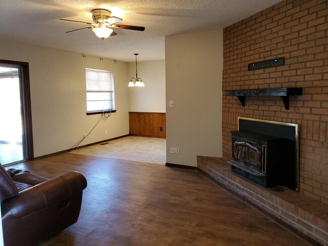 4510 Prairie Rd in Enid, OK - Building Photo - Building Photo