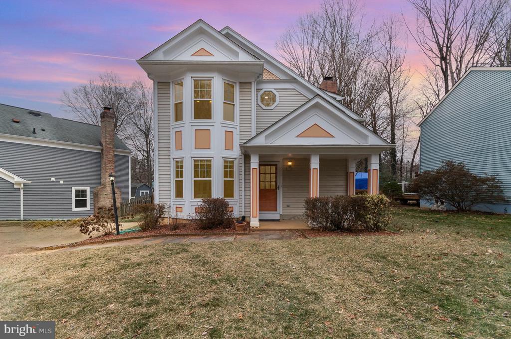 15090 Holleyside Dr in Montclair, VA - Building Photo