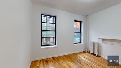 139 W 28th St in New York, NY - Building Photo - Building Photo