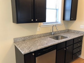 2807 W Lawrence Ave, Unit B3E in Chicago, IL - Building Photo - Building Photo