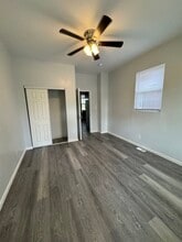 826 Sycamore St in Belleville, IL - Building Photo - Building Photo