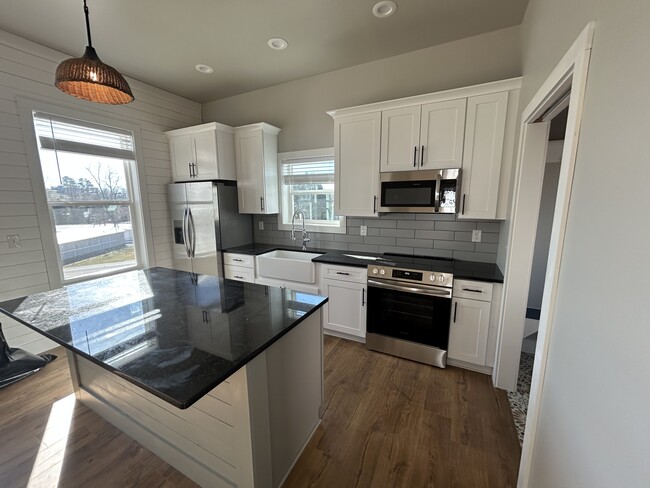 property at 233 Auttie Cir