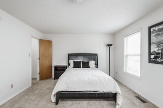 Regency Court Apartments in Bloomington, IN - Building Photo - Building Photo