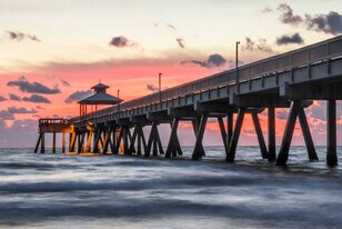 322 N Federal Hwy, Unit 129 in Deerfield Beach, FL - Building Photo