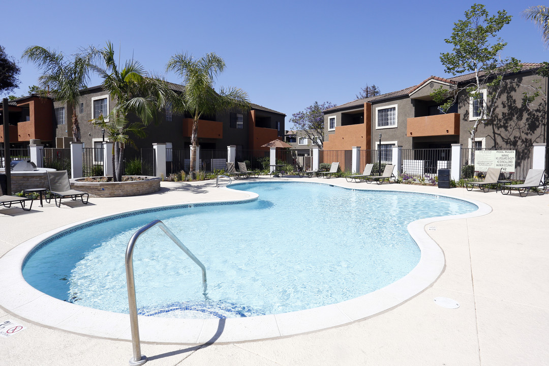 The Ranch at Moorpark in Moorpark, CA - Foto de edificio