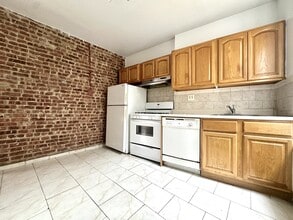 112 Haven Ave in New York, NY - Building Photo - Building Photo