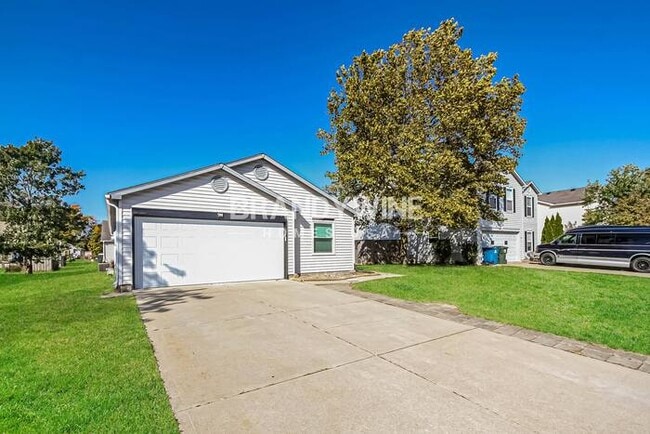 944 Streamside Dr in Greenfield, IN - Building Photo - Building Photo