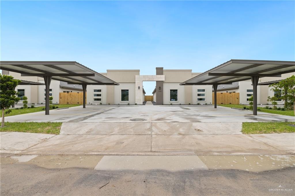 1705 W Violet Dr in Pharr, TX - Building Photo