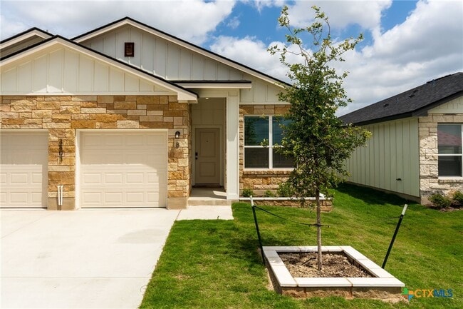 3803 Sugar Hackberry Trl