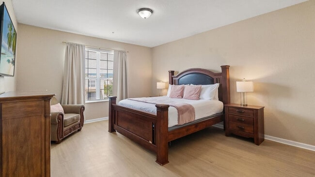 5037 Shoreway Loop in Orlando, FL - Building Photo - Building Photo