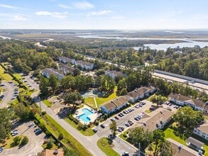 The George Apartment Homes in Savannah, GA - Building Photo - Building Photo