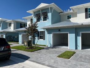 26300 Coco Cay Cir in Bonita Springs, FL - Building Photo - Building Photo