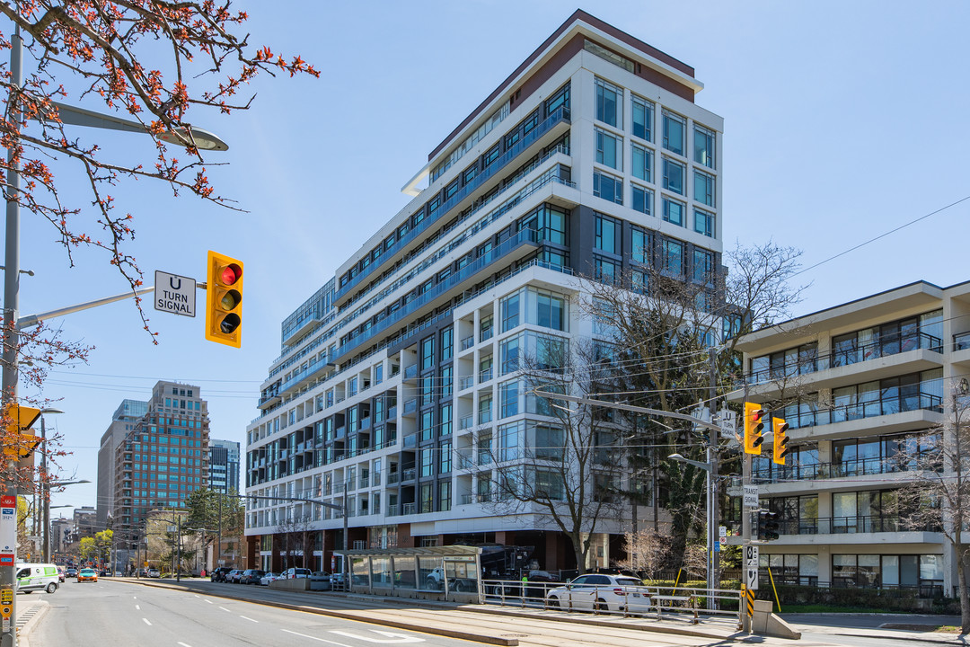 Zigg Condos in Toronto, ON - Building Photo